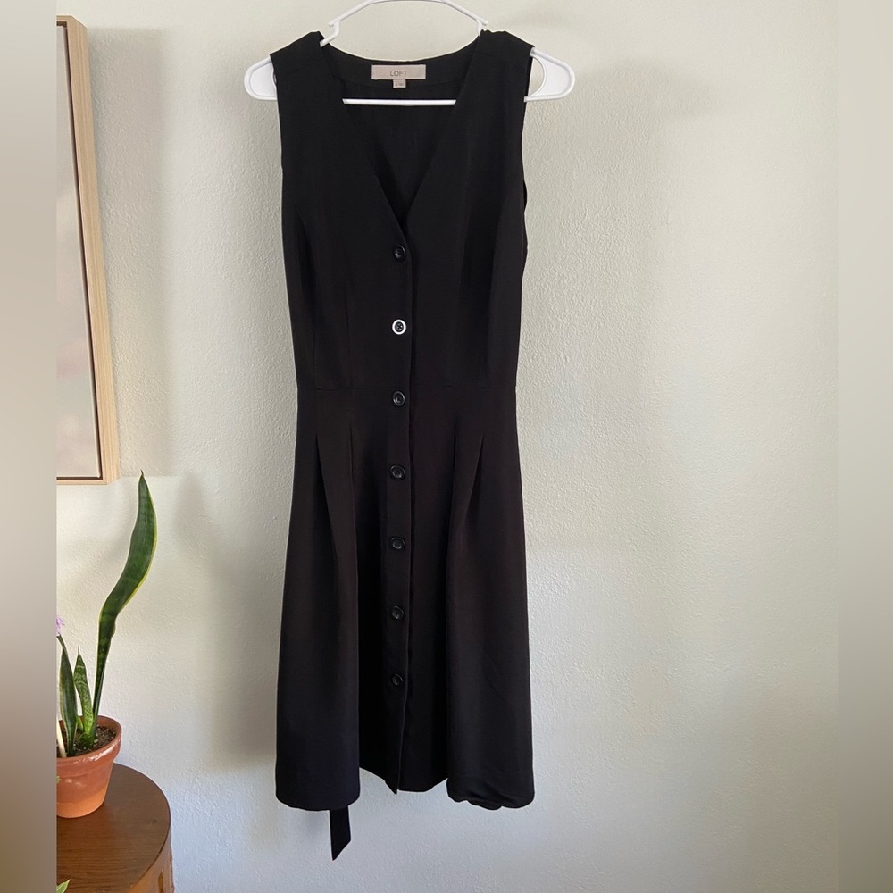 LOFT Black Sleeveless Button-Front Midi Dress